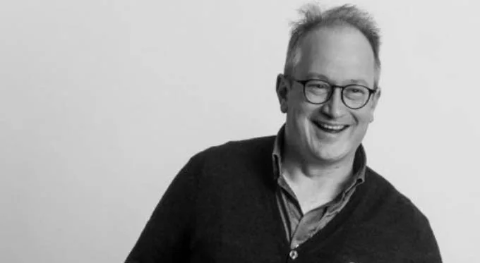 A river trip with Robin Ince