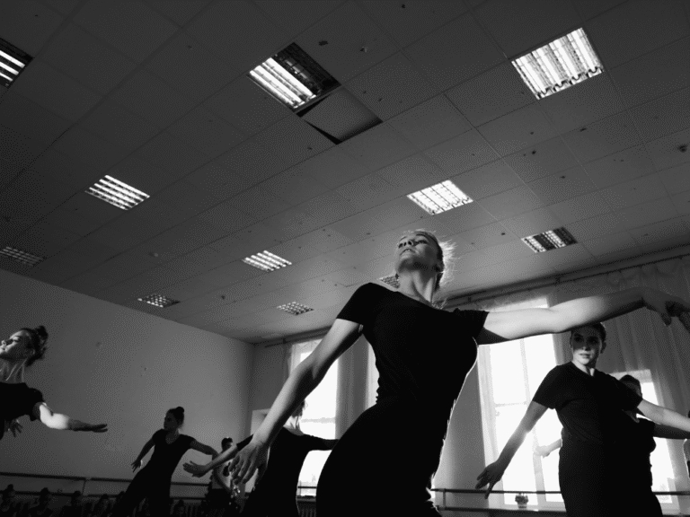 Heels Squad Dance Class - Ipswich.love