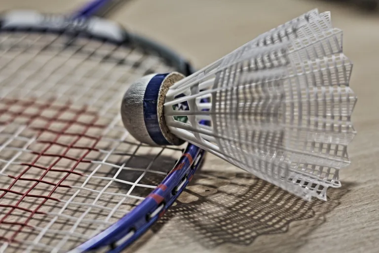 Badminton at Sidegate Lane Community Centre – Mondays - Ipswich.love