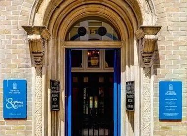Ipswich Institute Reading Room and Library - Ipswich.love